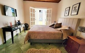 Vila 01 - Perfeito para casal, ótima localização